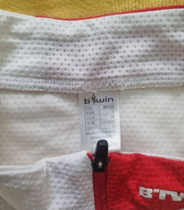 T- shirt Ciclismo em bom estado