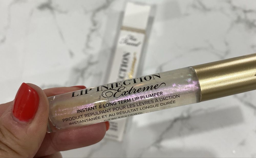 Nowy błyszczyk powiększający usta Too Faced Lip Injection extreme