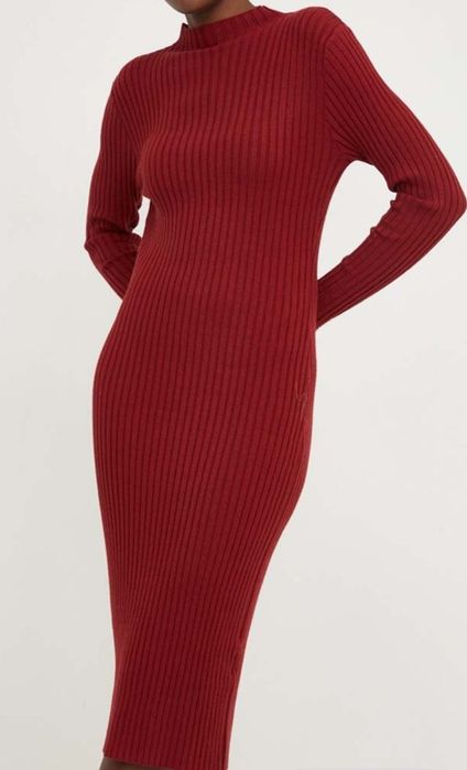 Сукня в рубчик еластична і стильна фірмова Boohoo