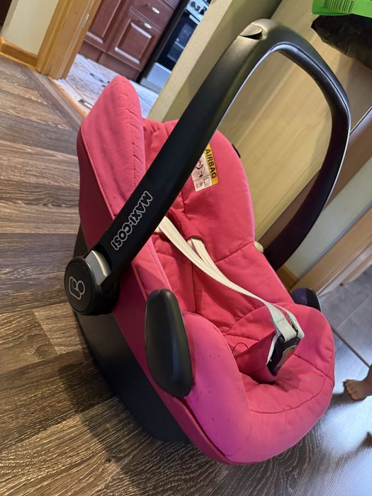 Автолюлька MAXI-COSI Pebble Plus