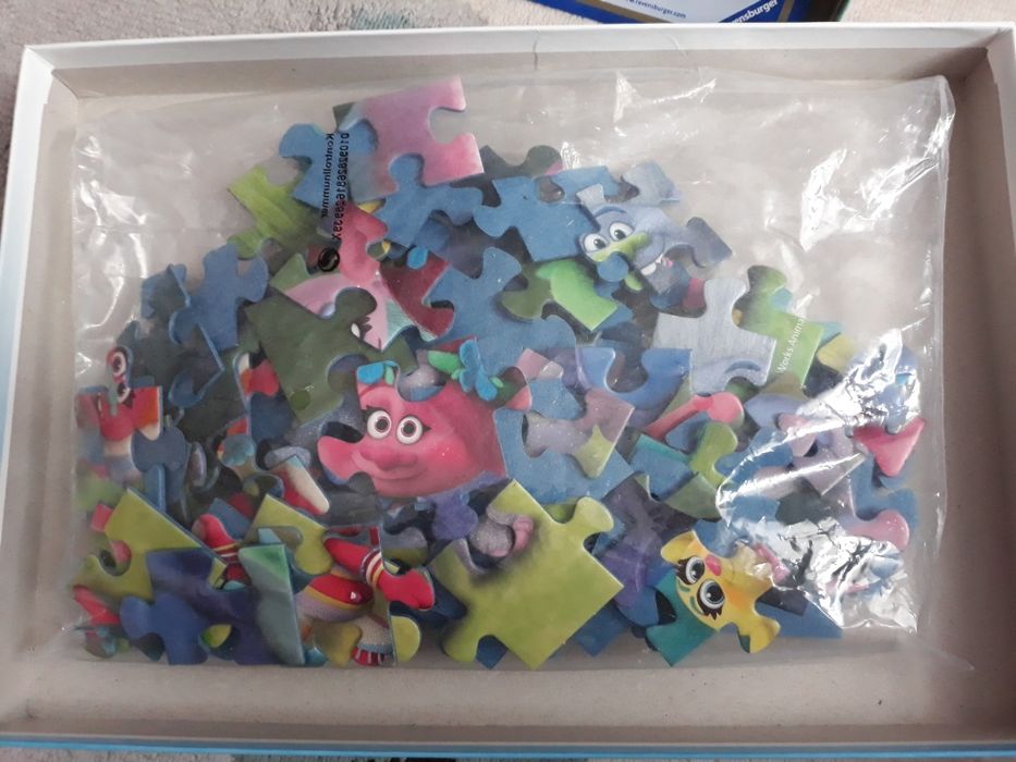 Puzzle Trolls XXL 100 sz.wersja premium