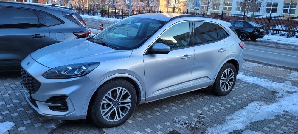 Продам Ford Escape