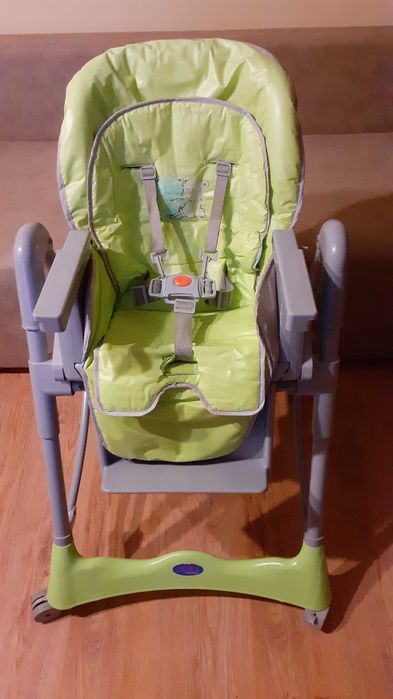 Fotelik do karmienia