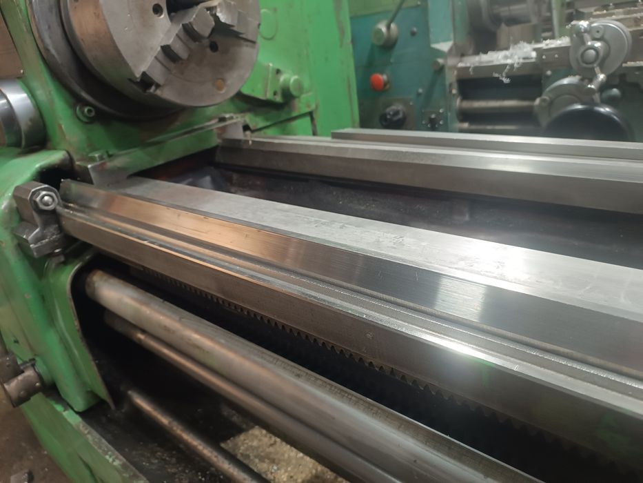 Токарний станок 16к20