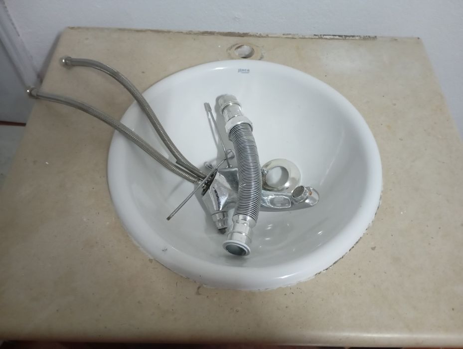 Lavatório casa de banho