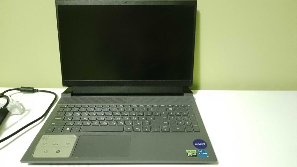 Dell G15 nie działa, konieczna naprawa lub renowacja