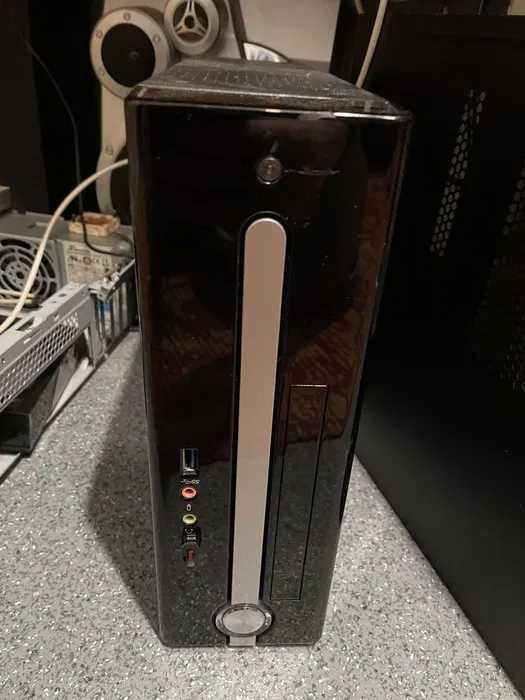 Корпус для комп’ютера mini-itx з блоком живлення Chieftec Flyer