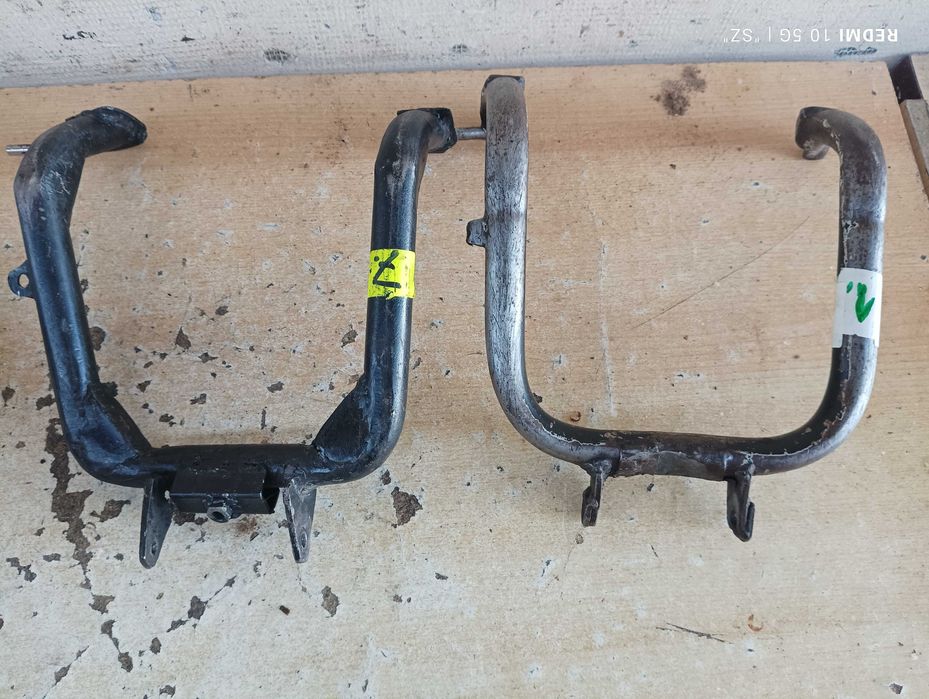 WSK - części - stopki centralne - 4 sztuki