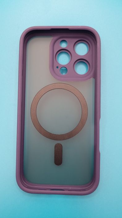 Etui do iPhone 16 Pro MagSafe - ciemnofioletowe