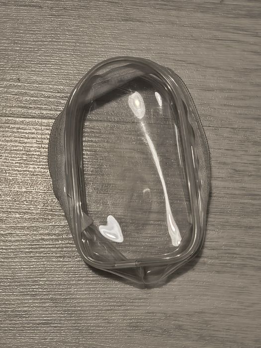 Przezroczyste pudełko brelok dodatek ita bag