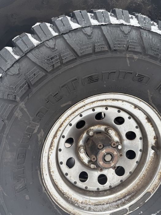 Диски з резиною Ниссан патрол 15 радиус