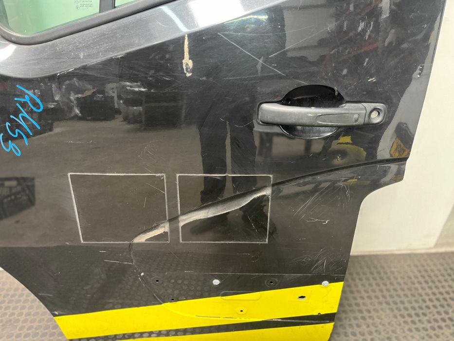 Porta frontal esquerda Renault Master III/ Opel Movano III (2016)