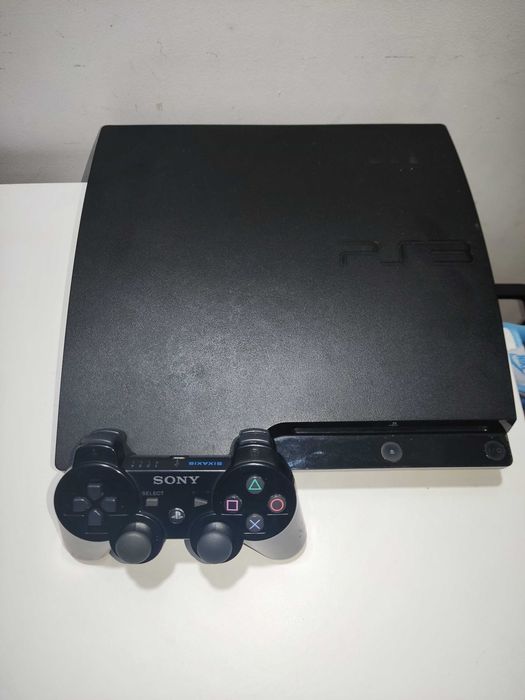 Unlocked PS3 Slim + Controller with Games64309737443714122