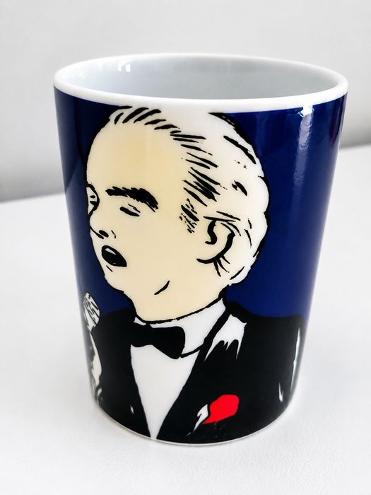 Caneca de coleção "Fado, 100 Anos" | Delta Cafés / PÚBLICO
