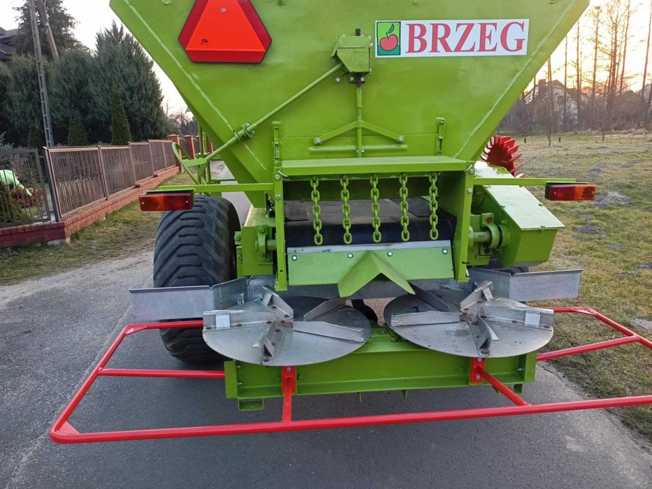 Rozsiewacz RCW 5500