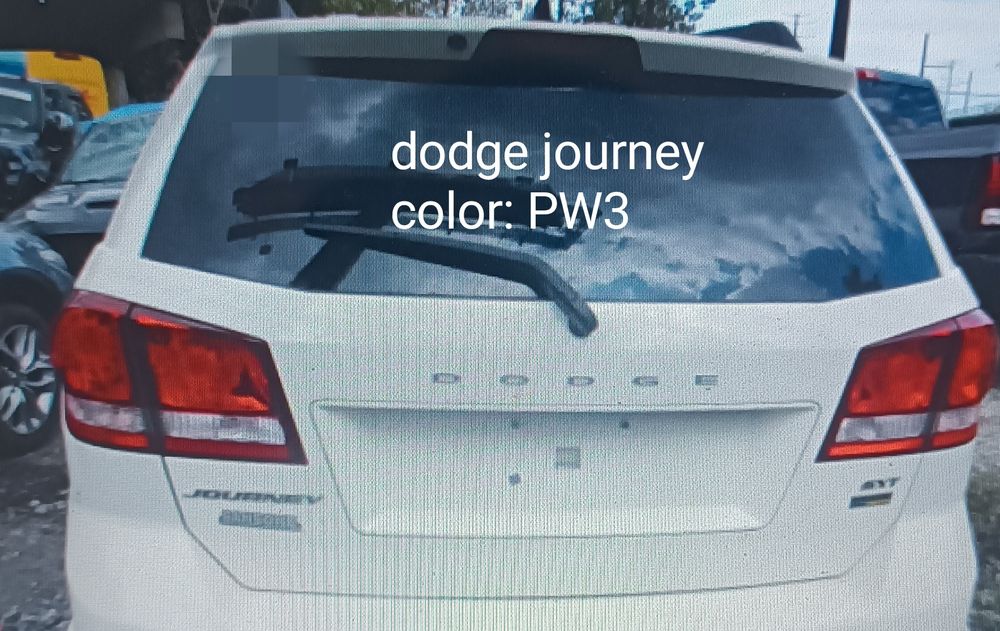 Кришка багажника dodge journey pw3