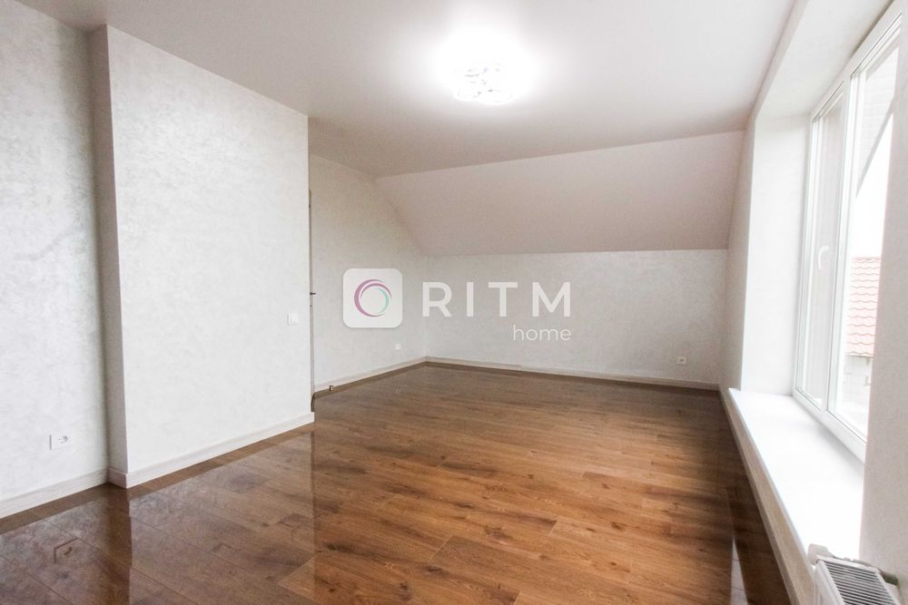 Продаж затишного будинку у Луцьку  біля річки!!!