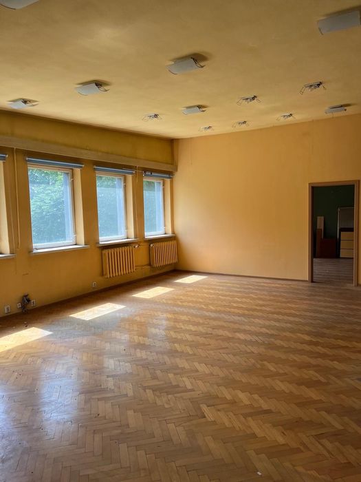 Lokale usługowo-handlowe na wynajem !!!