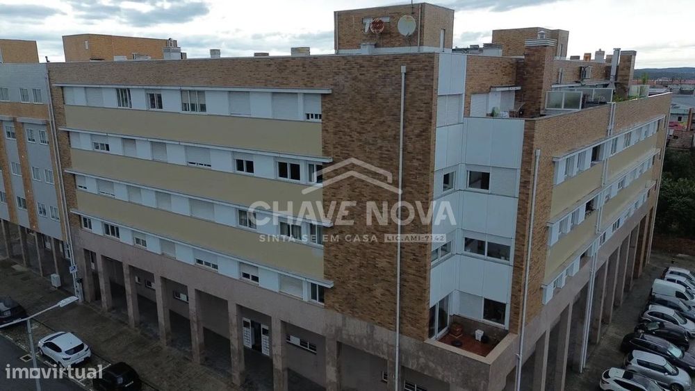 Apartamento T2 c/ Garagem Box em Ermesinde