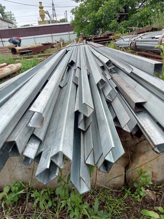 Профиль металлический оцинкованный