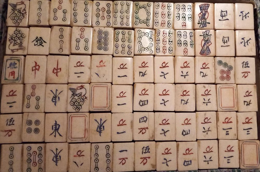 Jogo completo de Mahjong antigo