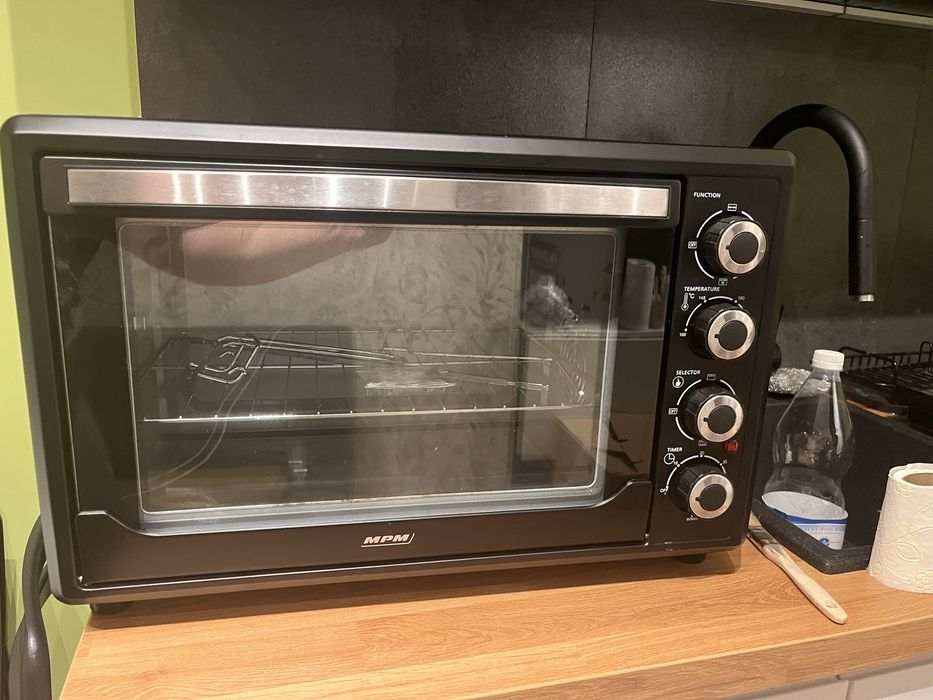 Duży piekarnik z termoobiegiem MPM - gwarancja