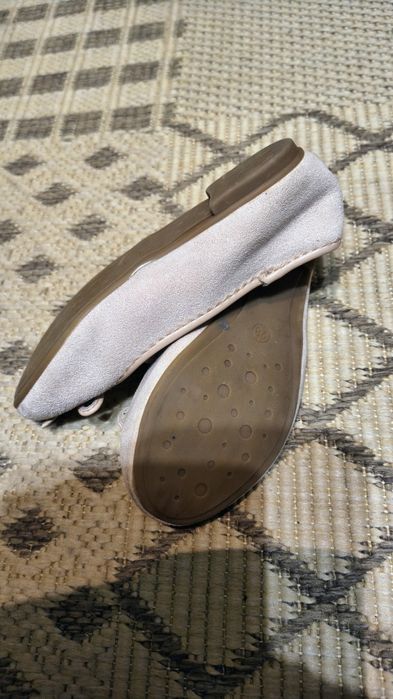 Beżowe baleriny z kokardką Nelli blu rozm. 28