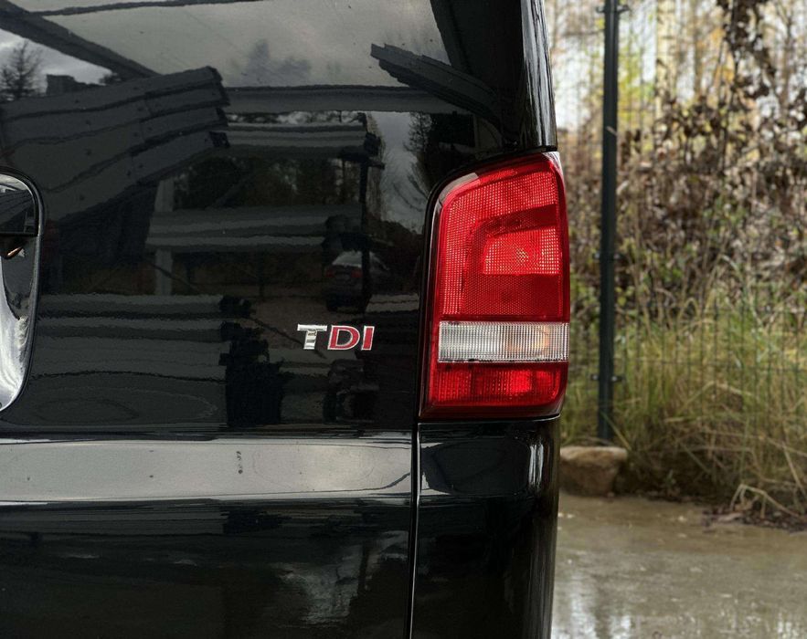 Volkswagen Caravelle