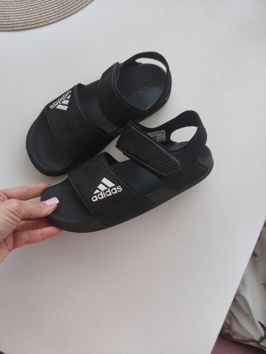 Sandały adidas 35