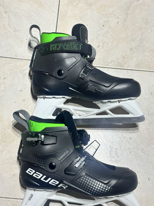 Goalkeeper hockey skates