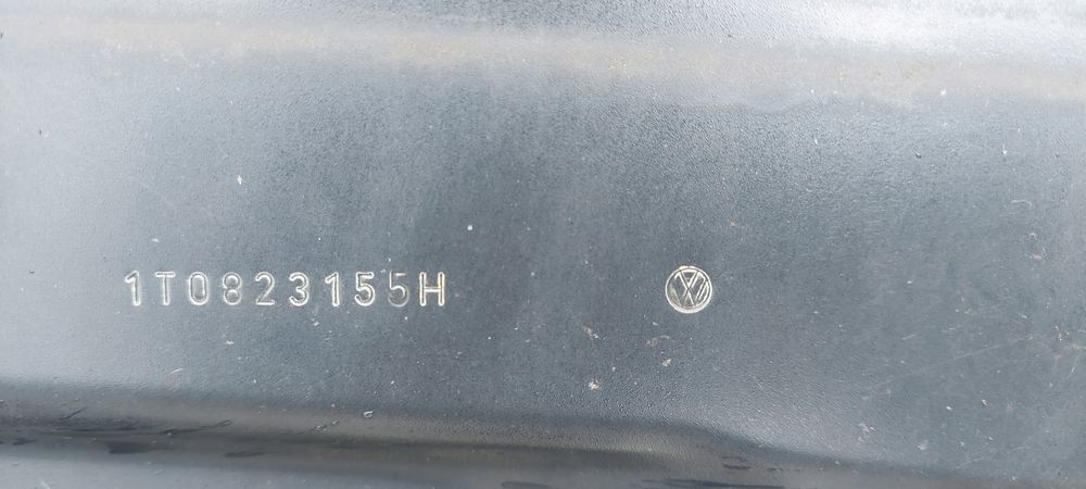 maska vw touran lift 07-10 lak: lc9x matowy lakier