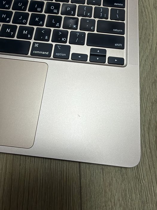 Macbook Air 13” 2020 A2337 M1 8GB 256GB