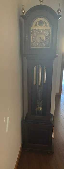 Chapel Clock with Pendulums with Certificate64553103521538123