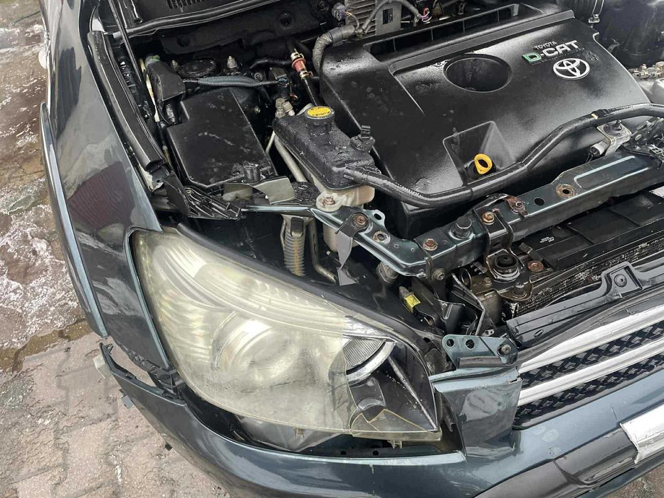 Toyota RAV 4 2.2 DCAT 177km 2007r.