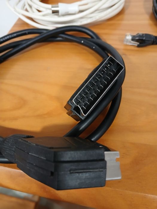 Various Cables and Connector64585177864963122