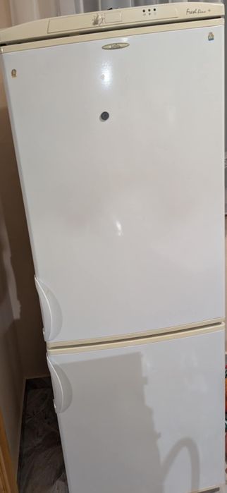 Lodówka Amica 50x150