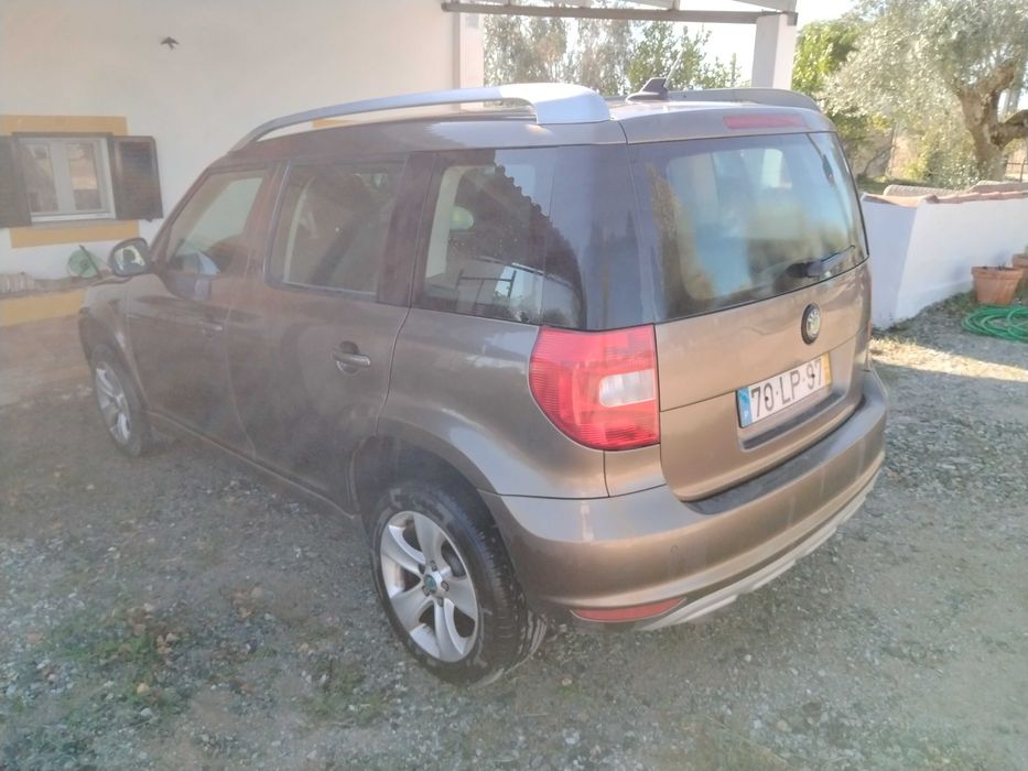 Skoda yeti 1.6 tdi — photo 3