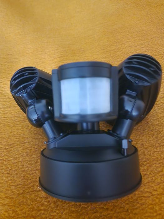 2x 13W LED lampa bezpieczeństwa