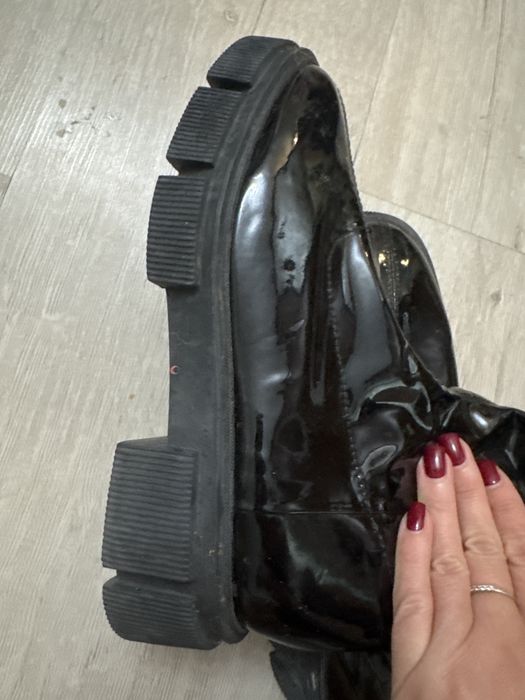 Продам сапожки латексні