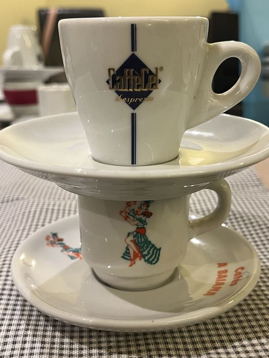 Vendo chavenas cafe conjuntos de 2