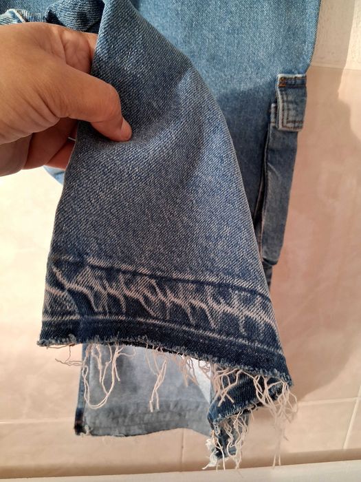 Saia Bershka e camisola Zara