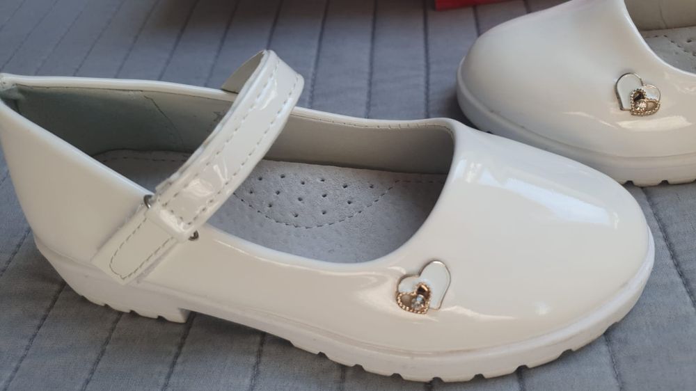 Sukienka komunijna i weselna