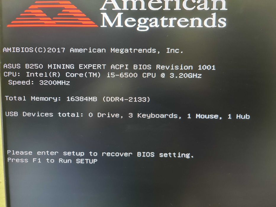 Asus Mining Expert B250 19 Slots NOVA EM CAIXA