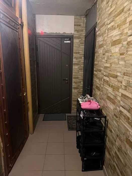 Продам 1 к. квартиру Валентиновская 606 м/н Салтовка Студенческая