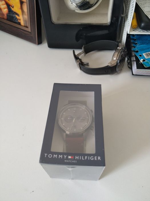 Zegarek Tommy Hilfiger męski nowy zapakowany