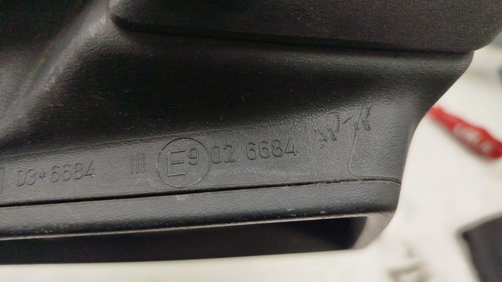 Retrovisor / espelho direito SEAT Leon ST (5F8)