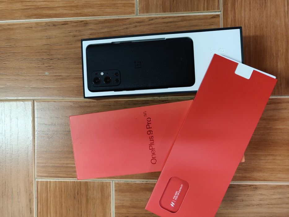Oneplus 9 Pro (com caixa + capa)