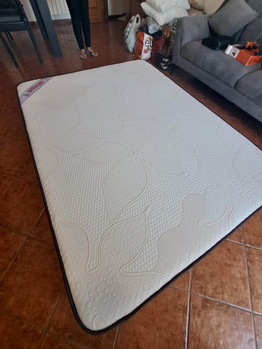 Colchão de casal Artiflex