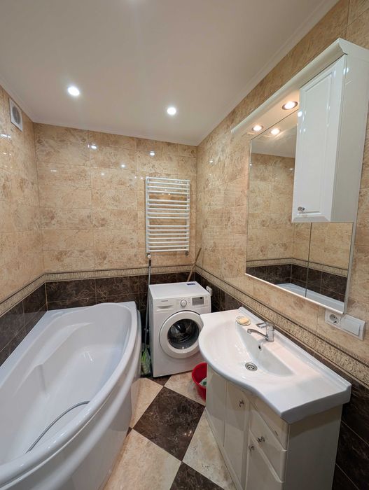 Оренда просторої Трикімнатної квартири біля Veles Mall _RR