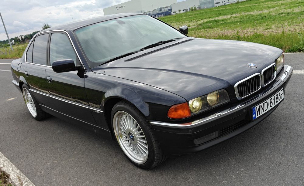 BMW 728i e38 1998